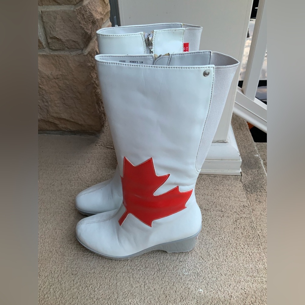 ROCKPORT Boots Limited Edition Vancouver Olympic Waterproof Size 7.5 BRAND NEW - Picture 7 of 17
